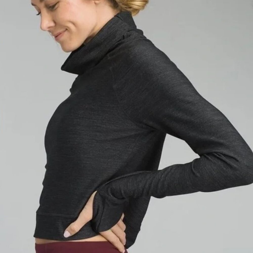 Prana Size Small Gleeson Top in Charcoal